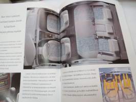 Toyota Camry 2000 -myyntiesite / sales brochure