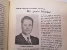 Närpes kommun 100 år -local history