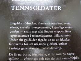 Tennsoldater som leksaker, samlarfigurer och undervisningsmaterial -tinasotilaat leikkikaluina, keräilykohteina ja havaintoesineinä -tin soldiers