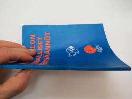 FIBA:n Koripallon viralliset pelisäännöt 1994-1998 -official basketball rules