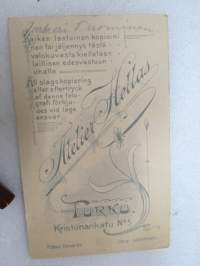 Inkeri Tuominen, Atelier Hellas, Åbo -visiittikorttivalokuva / visit card photograph