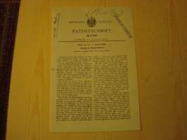 Ensimmäisen auton patentti no. 37435 vuonna 1886. Benz &amp; Co in Mannheim. Saksan postilaitoksen tekemä virallinen replika alkuperäisestä, auton