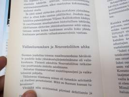 Veikko Vennamo kulissien takaa - Elettyä Mannerheimin, Paaskiven, Kekkosen ja Koiviston aikaa -personal history