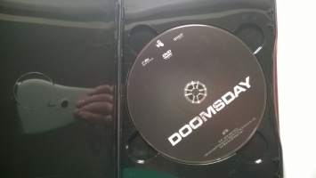 Doomsday DVD - elokuva (peltikotelo)
