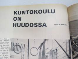 Kotiliesi 1968 nr 10, Lokakuu II -numero,  ilmestynyt 19.10.1968, sis. mm. seur. artikkelit / kuvat / mainokset; Kansikuva &quot;Muistakaamme rajaseudun lapsia&quot;, Rikkalo