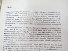 Suomalainen upseerikoulutus 200 vuotta 1779-1979 -finnish military officer´s eduacation 200 years