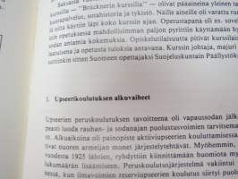 Suomalainen upseerikoulutus 200 vuotta 1779-1979 -finnish military officer´s eduacation 200 years