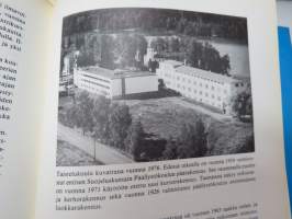 Suomalainen upseerikoulutus 200 vuotta 1779-1979 -finnish military officer´s eduacation 200 years
