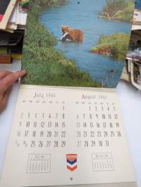 H &amp; N  Chevron service - Huntington Drive at Fremont, South Pasadena, California - Wall Calendar 1961 -seinäkalenteri