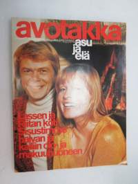 Avotakka 1972 nr 2, kansikuva Riitta &amp; Lasse Mårtenson, arkkitehti Jarkko Kosken oma koti Kuusiston salmen rannalla, Suomen parhaat valmissaunat