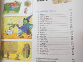 English Grammar Fun - Books 1-3 - Englannin kielioppia sarjakuvina
