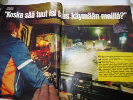 Tuulilasi 1976 nr 11, sis. mm. seur. artikkelit / kuvat / mainokset; Kansikuva &quot;Tuulilasin testissä tutkanpaljastin&quot;, Volvo 242 L 1.9, Rekkamiehet Kari Kinnunen &amp;