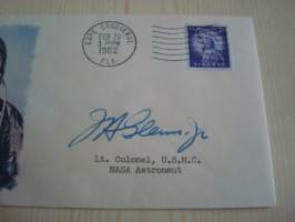 Astronautti John Glenn, 1962, USA, kuori, nimikirjoitus on painettu (ei käsinkirjoitettu), hieno esim. lahjaksi. Katso myös muut kohteeni, minulla on myynnissä