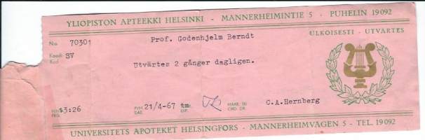 Yliopiston Apteekki Helsinki- resepti signatuuri 1967