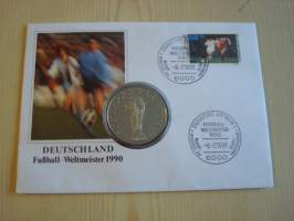 1990 Jalkapallon maailmanmestaruuskisat, numismatiikka-ensipäiväkuori, FDC, hieno esim. lahjaksi. Katso myös muut kohteeni, minulla on myynnissä mm. noin 700