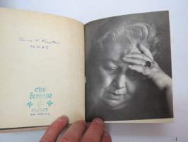 Бег времени (Анна Ахматова) -venäjänkielinen runokirja, Anna Ahmatova -poems in russian