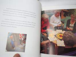 Raisio kuvateos 1997 -picture book of Raisio town
