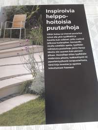 Kaunis ja huoleton puutarha. Suunnittelu  -istutus- hoito. Iloa pihasta  keväästä  syksyyn..... The royal horticiltural society,    Kirj. Jenny Henry,