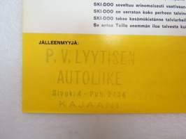 Ski-Doo BR-64, RD-64 moottorikelkat, leimattu &quot;P.V. Lyytisen Autoliike Kajaani&quot; -myyntiesite / snow scooter brochure with dealer´s stamp