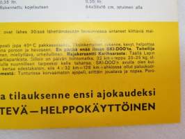 Ski-Doo BR-64, RD-64 moottorikelkat, leimattu &quot;P.V. Lyytisen Autoliike Kajaani&quot; -myyntiesite / snow scooter brochure with dealer´s stamp