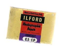 Ilford Photographie Paper  C3 . 1 P -  avattu tuotepakkaus 7x10x2 cm paino 150 g