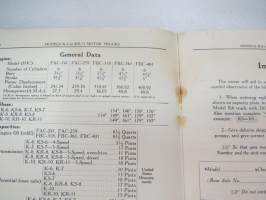 International Motor Truck Models K-6, KS-6, K-7, KS-7, K-8, KR-8, KS-8, K-10, KR-10, KR 11 Including Lubrication Charts -kuorma-auto käyttöohjekirja englanniksi