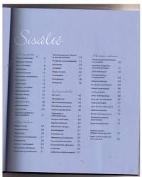 Sokerina pohjalla- jälkiruokia hyvän  aterian päätteeksi./ Kodinkuvalehden  40v- juhlavuoden kirja 2007. &amp;4 ohjetta  tarjoaa  ohjeita  niin  juhlaan  kuin