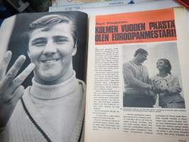 Hymy lehti 1967 nr 10 lokakuu, sis. mm. seur. artikkelit / kuvat / mainokset; Kansikuva Liana Kaarina (kuvannut J. Poutanen), Harri Piitulainen - Kolmen vuoden
