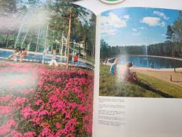 Kouvola - Ripeän kasvun kaupunki - En stad i snabb tillväxt - Stadt des schnellen aufschwungs - Boom Town - Город бурного роста 1971 -kuvateos / picture book