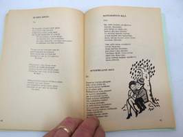 Nää Haarikka lauluja on (ravintolat Haarikka, Hämeenportti, Kristiina, Kultainen Hirvi, Turku + Hotelli Norma, Parainen) -laulukirja -song book