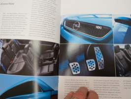 Opel Astra OPC 2002 -myyntiesite / brochure