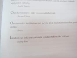 Suuri sitaattikirja -quotations