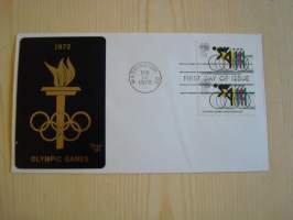 4 kpl 1972 Olympic Games, kesäolympialaiset, talviolympialaiset, ensipäiväkuoret, USA, harvinaisemmat mallit metallilevyillä. Jokaisessa kuoressa erilaiset