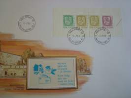 Olavinlinna, Suomen vaakuna, 1983, Suomi, ensipäivänkuori, FDC, huom. kuoren koko noin 18 cm x 26 cm eli huomattavasti isompi kuin normaali ensipäivänkuori,