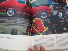 Opel Kadett 1967 -myyntiesite / sales brochure