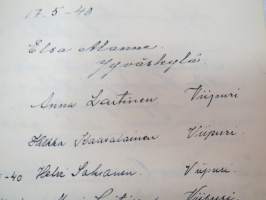 Vieraskirja alkaen 24.11.1938 - päättyen 7.6.1959, mahdollisesti diakonissan Lempi Ranki?, paljon tervehdyksiä ja nimikirjoituksia -guest book