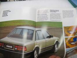Mazda 323 Saloon 1982 -myyntiesite / brochure