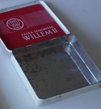 Graven &quot;A&quot; virginia cigarettes   -  tyhjä tupakka-aski tuotepakkaus peltiä 11x14x2