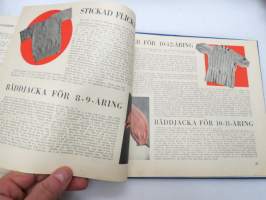 Stickade och virkade  småbarnskläder - Husmoderns presentbook