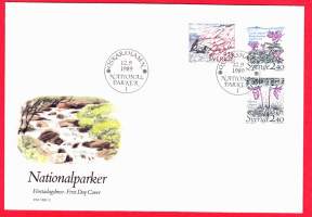 FDC Ruotsi 12.9. 1989 Nationalparker I. Sisältää monikielisen  tietokortin julkaisusta.