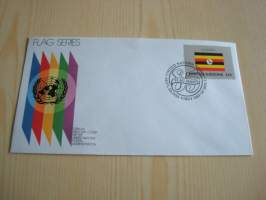 Uganda, lippusarja Yhdistyneet Kansakunnat, YK, United Nations, 1985, ensipäiväkuori, FDC. Minulla on myös juuri tulleet yli 100 muuta YK:n lippusarjan