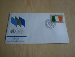 Irlanti, lippusarja Yhdistyneet Kansakunnat, YK, United Nations, 1982, ensipäiväkuori, FDC. Minulla on myös juuri tulleet yli 100 muuta YK:n lippusarjan