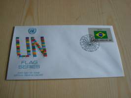 Brasilia, lippusarja Yhdistyneet Kansakunnat, YK, United Nations, 1983, ensipäiväkuori, FDC. Minulla on myös juuri tulleet yli 100 muuta YK:n lippusarjan