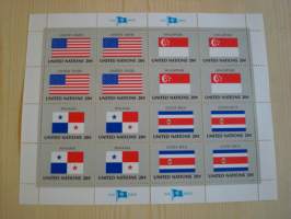 USA, Singapore, Panama, Costa Rica, lippusarja Yhdistyneet Kansakunnat, YK, United Nations, 1981, täysi postimerkkiarkki: 16 postimerkkiä. Minulla on myös juuri