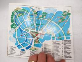 Moskova -matkailuesite / travel brochure, Moscow
