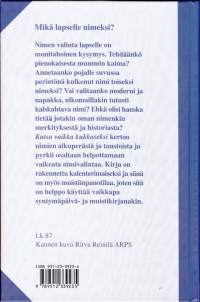 Kutsu vaikka kukkaseksi : nimitiedon vuosikirja, 2005. 7. painos