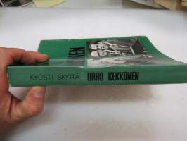 Urho Kekkonen (en förkortad version av finskspråkig bok &quot;Presidentin muotikuva) -shortened version, in swedish