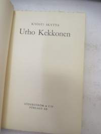 Urho Kekkonen (en förkortad version av finskspråkig bok &quot;Presidentin muotikuva) -shortened version, in swedish