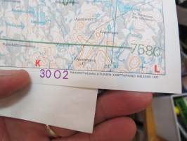 Suomen tiekartta 18 Vägkarta över Finland, Road map of Finland, Finnische Strassenkarte - Pelastuspalvelukartta - Kartan för räddningstjänst - Leimattu;