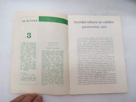 Jo riittää nr 3 - salakähmäisyys, parjaukset, junttaus - nyt on siirryttävä avoimeen keskusteluun työväentaloille ja järjestöjen piiriin -pol. pamphlet